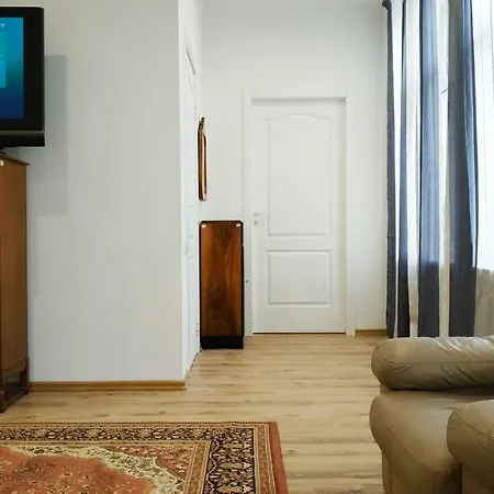 City Center Rent With Free Parking N47 Lägenhet